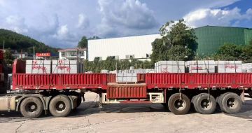 海东 芝麻灰花岗岩地铺石出货日常