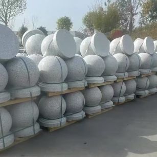 海东 白麻花岗岩石材圆球，石球，挡车球，隔离球，景观石球，风水球等