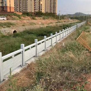 海东 白麻河道栏杆效果展示图
