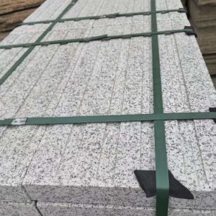 海东 白麻花岗岩直行盲道石，盲条，地铺石