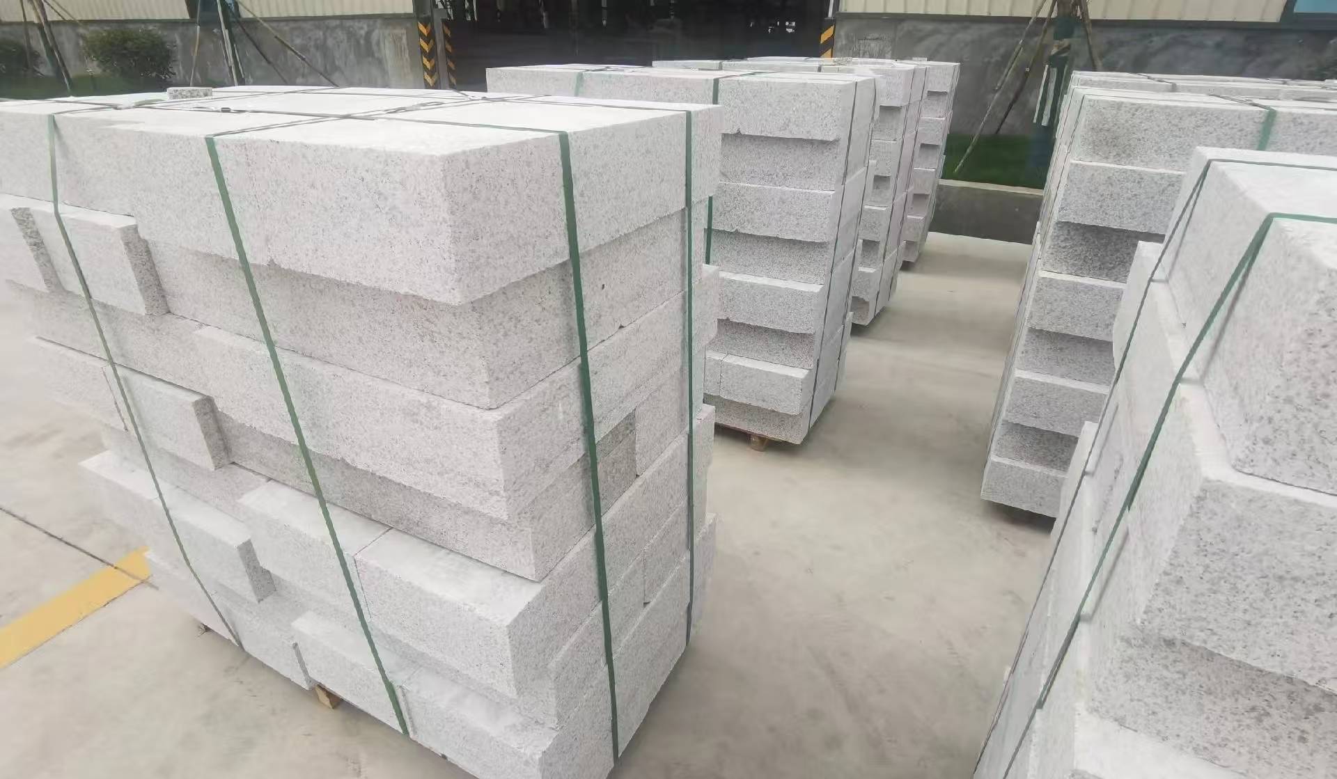 海东 白麻花岗岩路沿石，立缘石，平缘石，路牙石，道牙石，马路牙子等