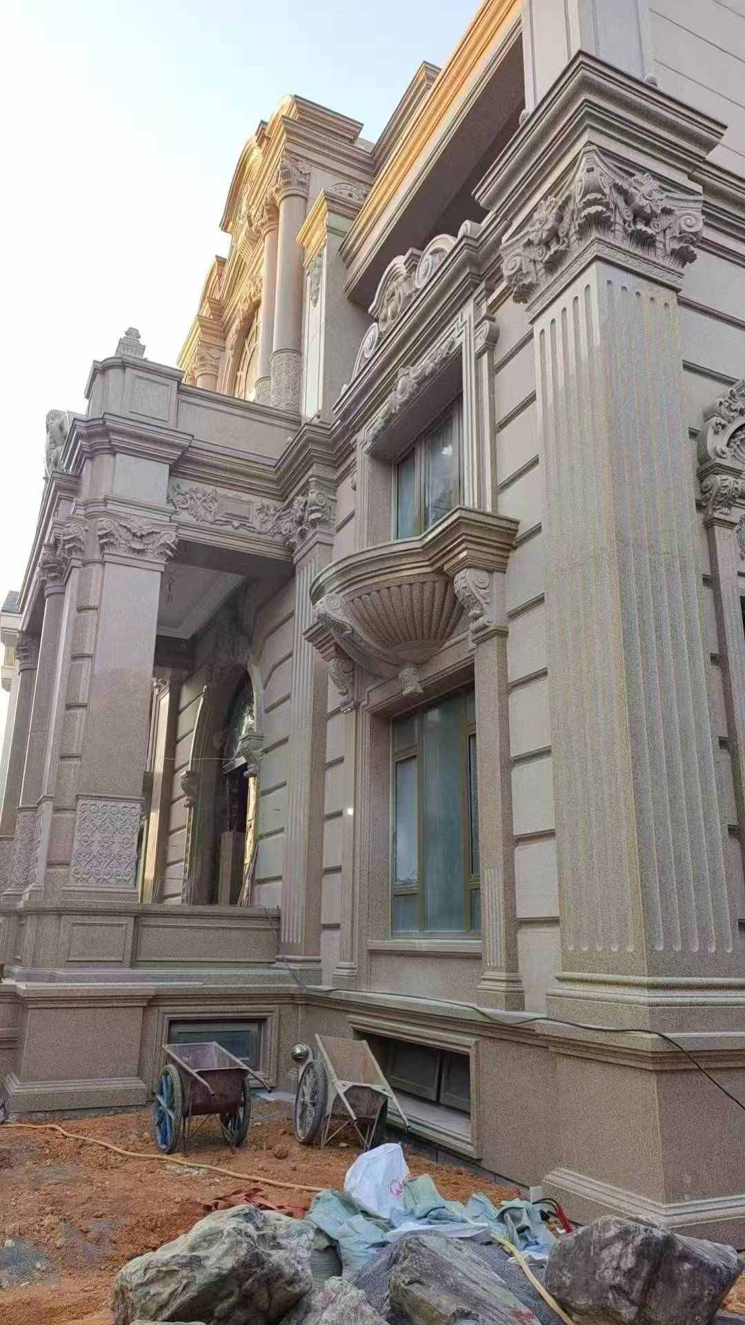 海东 黄金麻花岗岩光面别墅外墙干挂施工完成