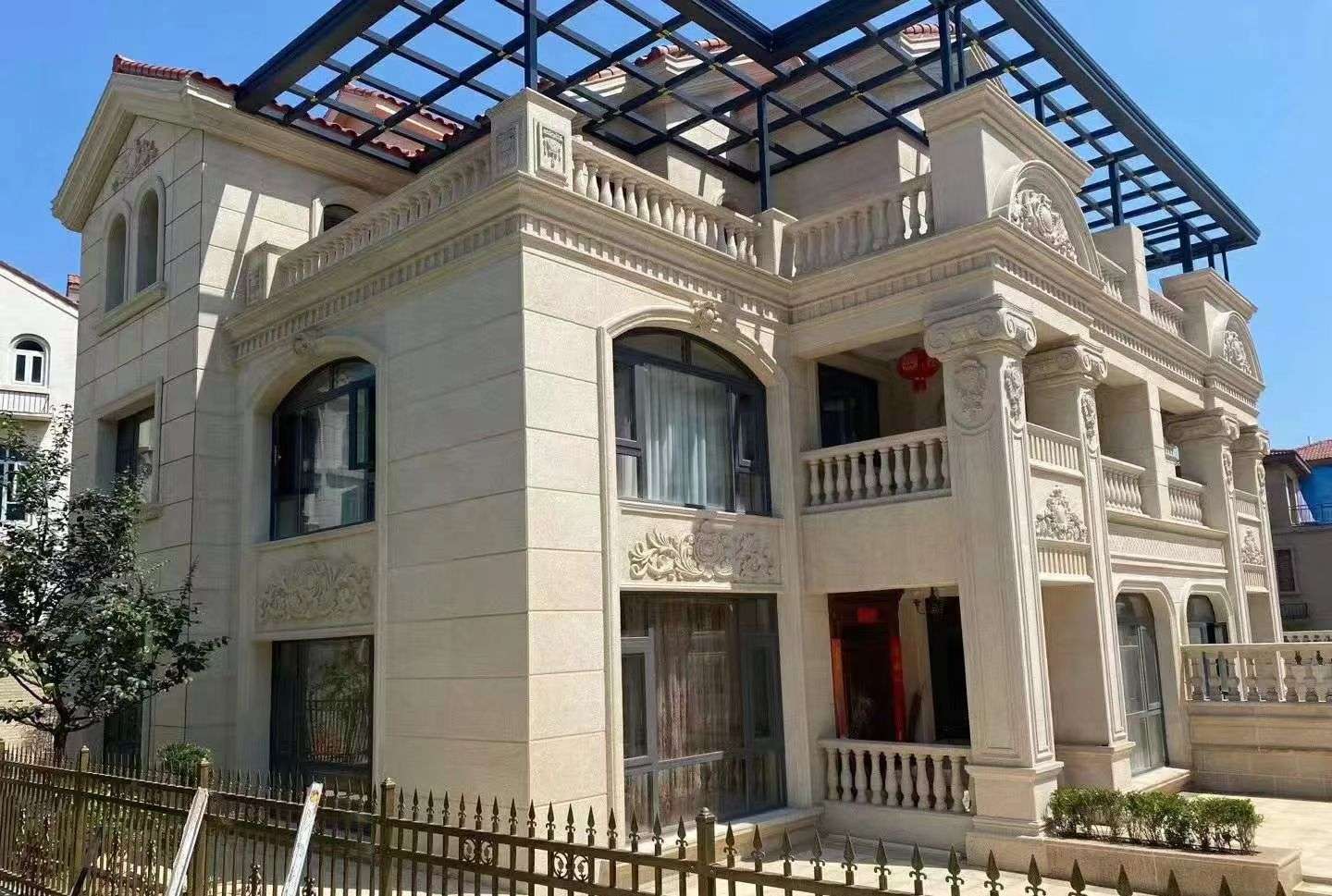 海东 黄金麻花岗岩荔枝面别墅外墙干挂